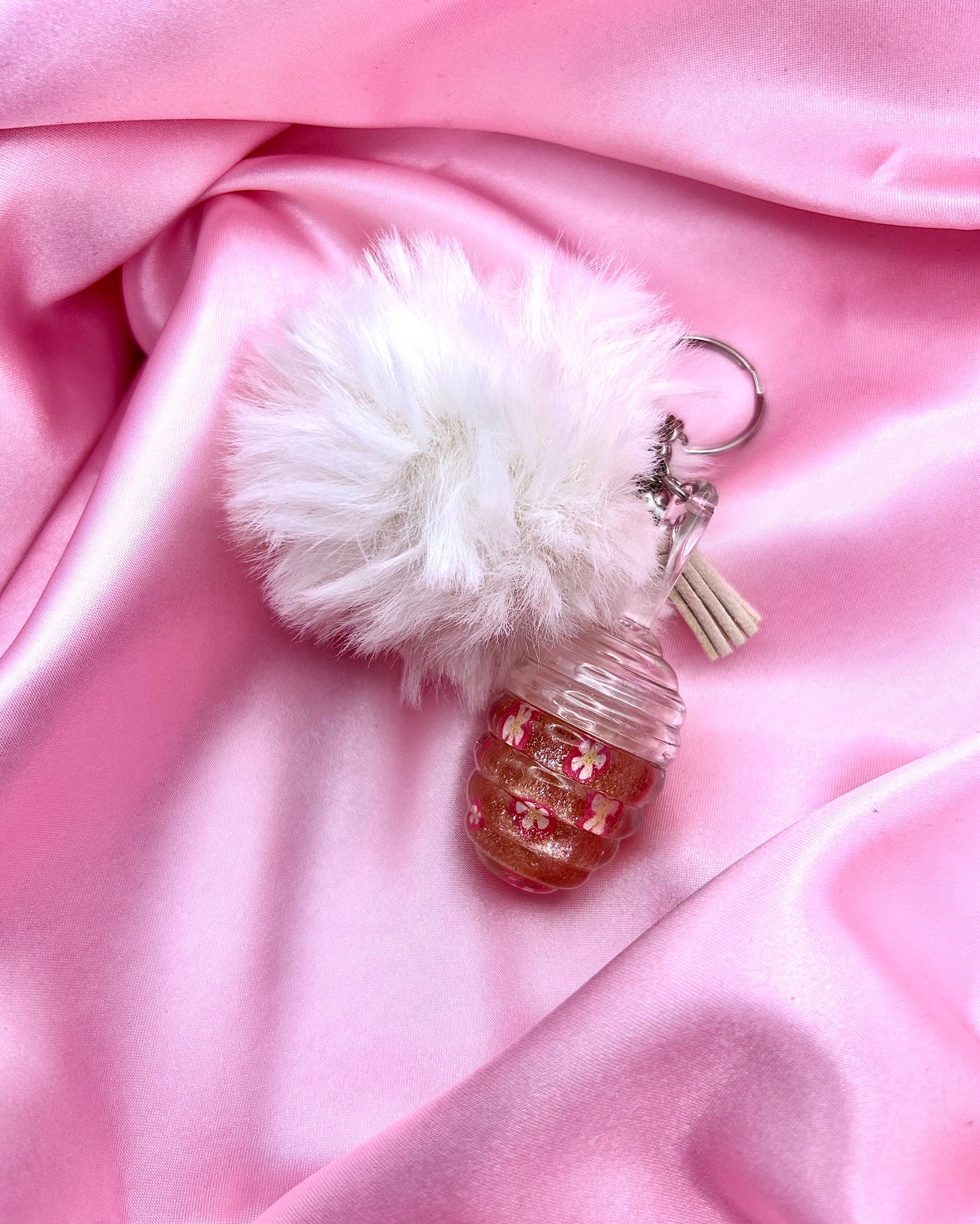 ✨Queen Bee Lipgloss Keychain✨